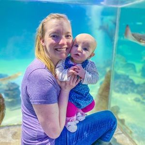 Meet your Posher, Elizabeth